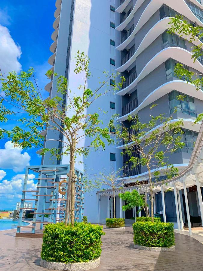 Netflix Two Bedroom Troika Kota Bharu Homestay 182 Εξωτερικό φωτογραφία