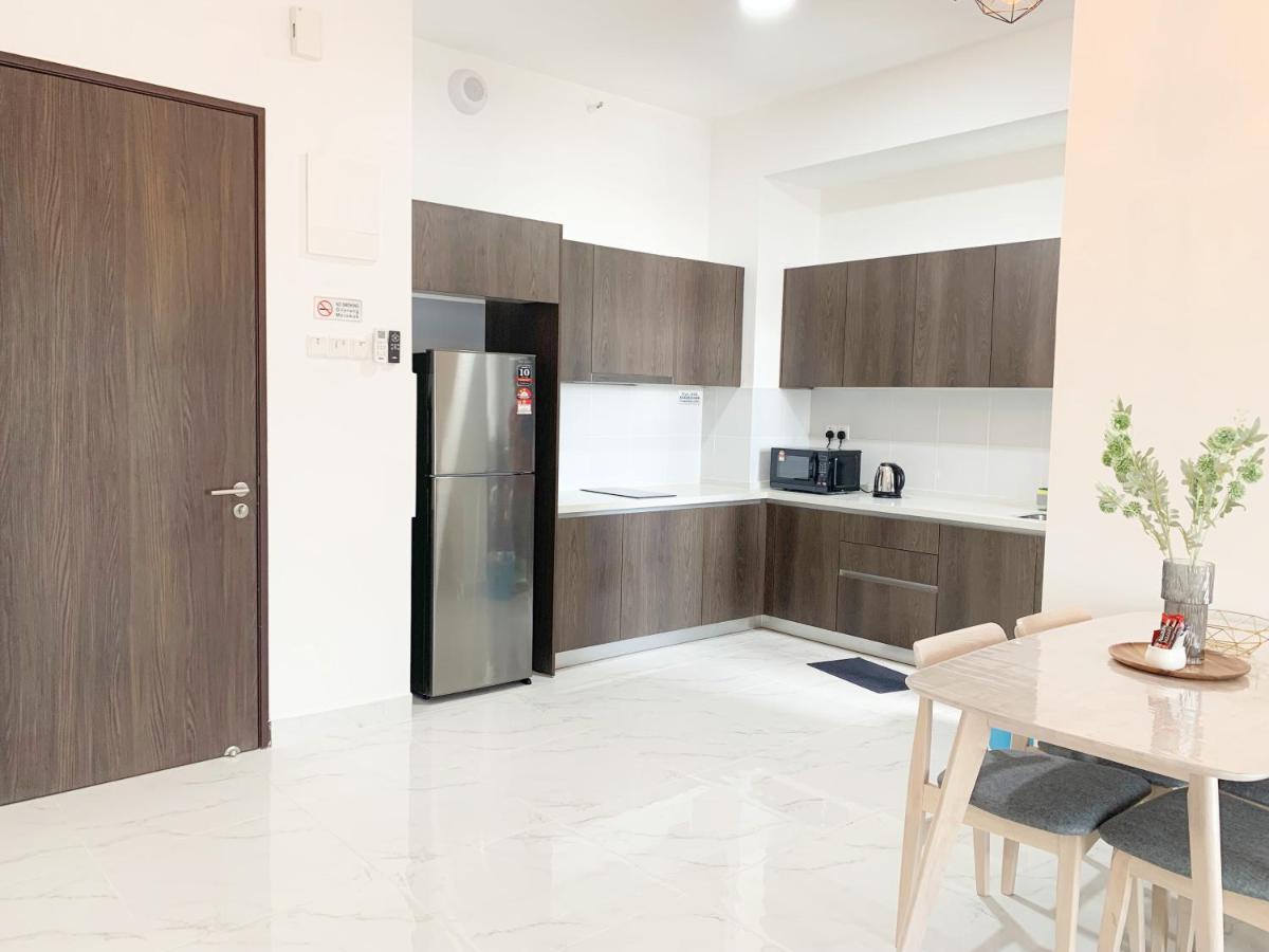 Netflix Two Bedroom Troika Kota Bharu Homestay 182 Εξωτερικό φωτογραφία